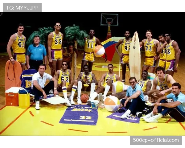 历史回顾：从“Show Time”湖人到当今联盟，NBA比赛节奏的周期性演变